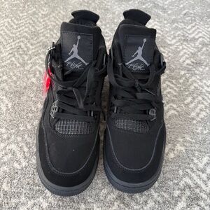 Men's Black Athletic Sneakers M8